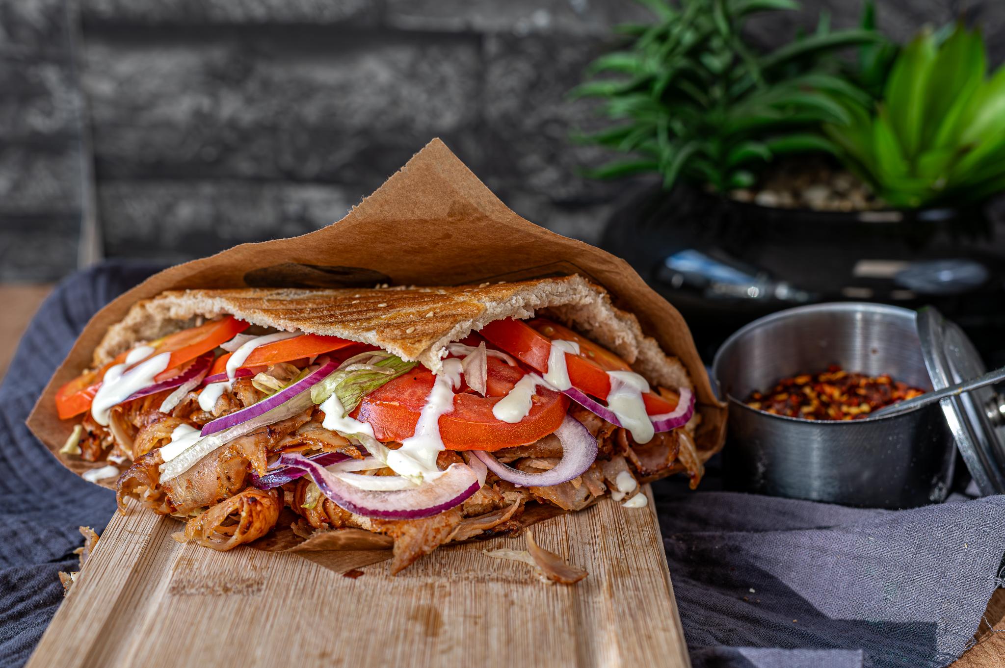 Döner Kebab im Food Trailer: Döner Wagen kaufen & erfolgreich betreiben