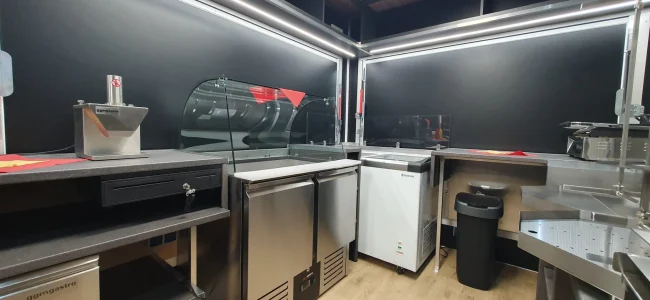 Foodtrailer-xl-11